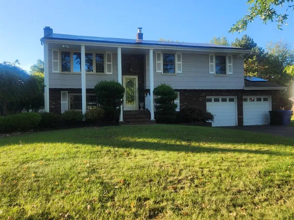 320 Grandview Ave, Piscataway, NJ 08854