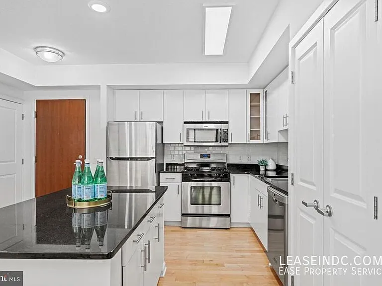440 L St NW #706 — Photo 6