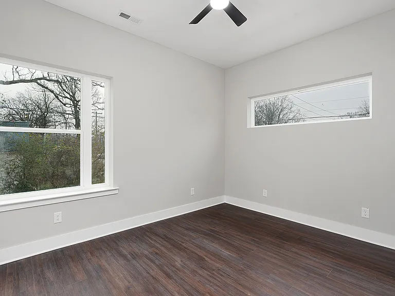 1613 S Highland Park Ave — Photo 15