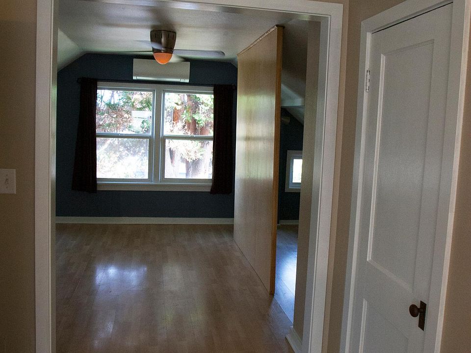 Upstairs living room and upstairs studio room