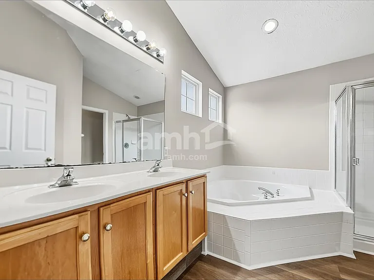 111 Leather Leaf Ln — Photo 12