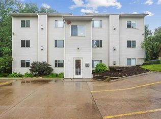 930 23rd Avenue Pl APT 5, Coralville, IA 52241