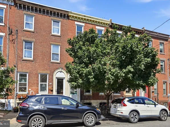 2417 E Cumberland St, Philadelphia, PA 19125