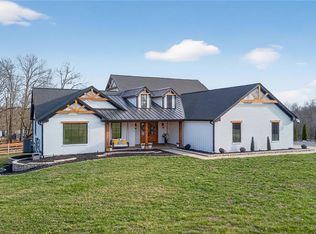 350 Birkhead Rd, Winfield, MO 63389