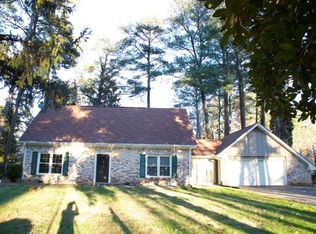 1247 Hambrick Rd, Stone Mountain, GA 30083