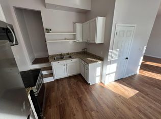 (Undisclosed Address), Newport, KY 41071