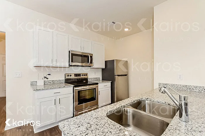 143 Dudley Way — Photo 6