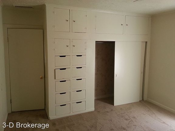 4th image of 2135 N Treat Ave APT 11