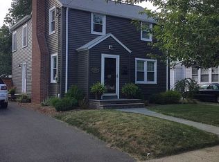 105 Plymouth St, Stratford, CT 06614