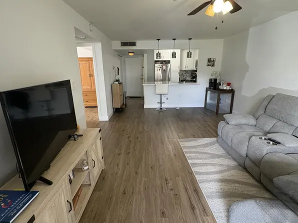 4279 NW 89th Ave APT 106, Pompano Beach, FL 33065