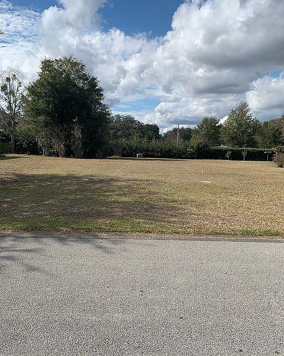1st image of 85 Twin Lake Cir