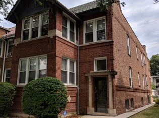 522 S Ridgeland Ave, Oak Park, IL 60304