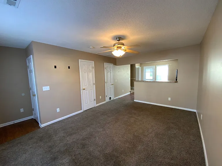 110 Cornerstone Pl — Photo 11