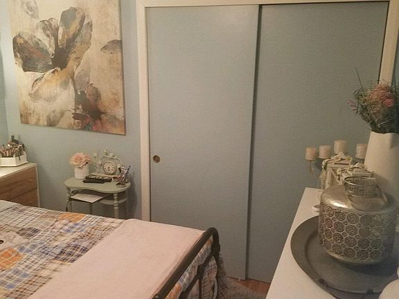 4th image of 105 Campbell Ave #1