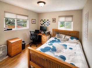 2130 Vassar Dr, Lansing, MI 48912