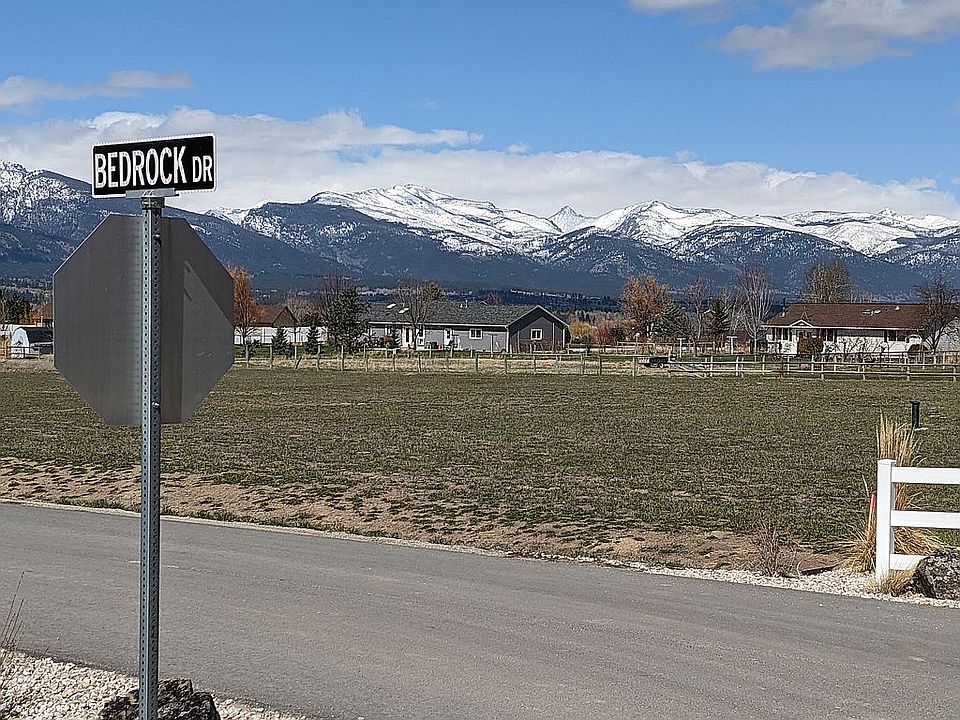 1st image of 422 Bedrock Dr