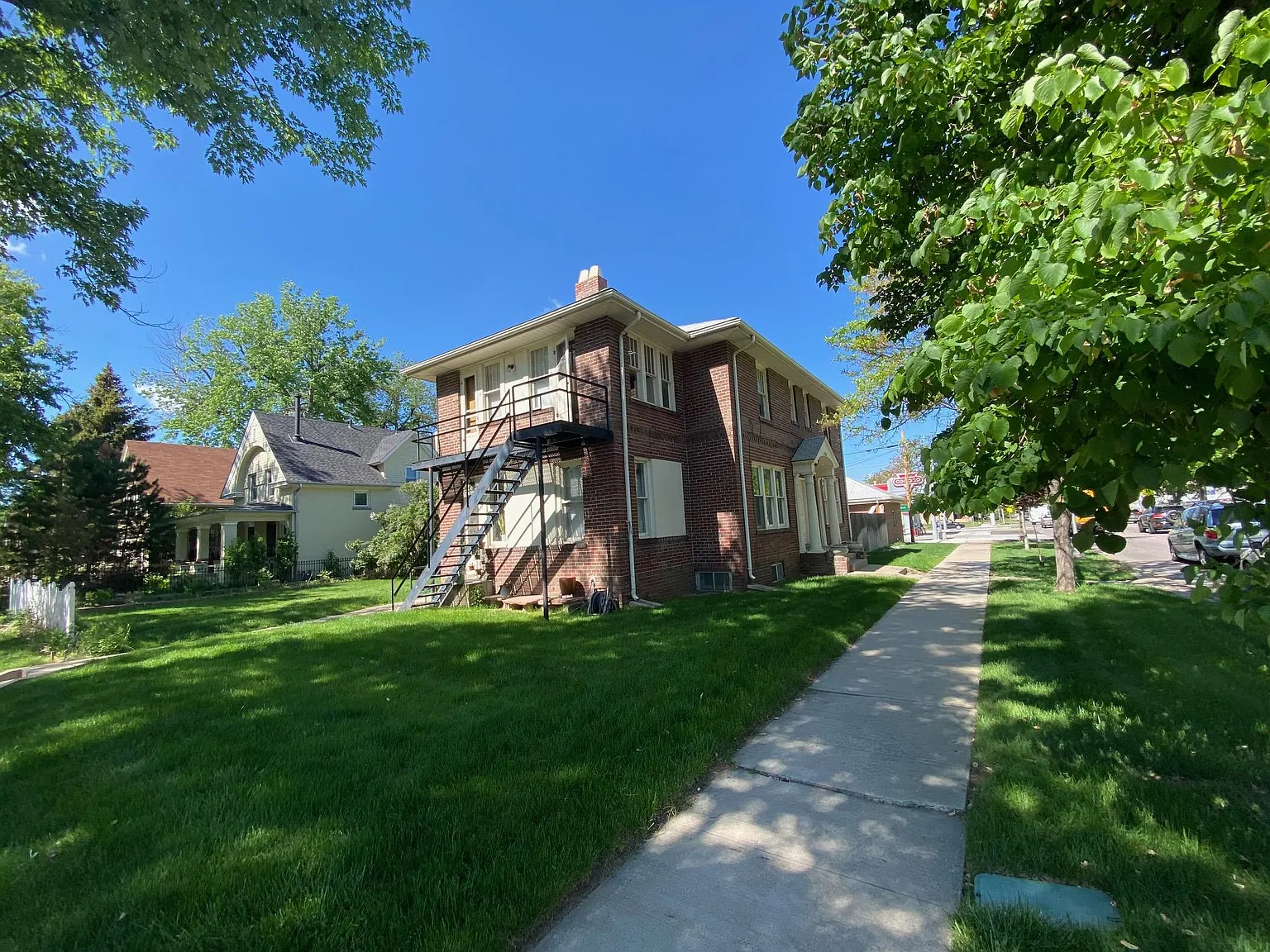 1 bed, 750 sqft, $1,200 — Photo 1