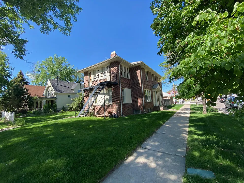 785 N Marion St #6
