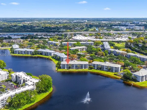 1524 Whitehall Dr APT 405, Davie, FL 33324