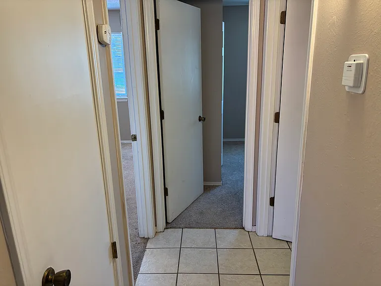 1704 Paisano St NE #3 — Photo 10