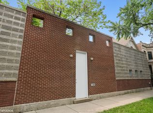 1919 N Oakley Ave, Chicago, IL 60647 | Zillow