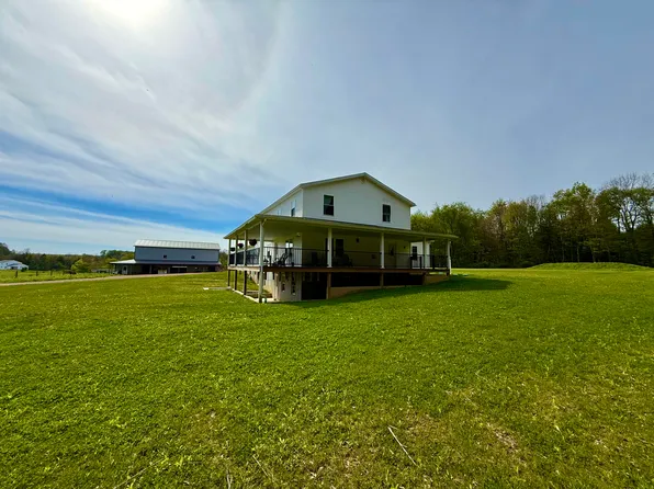 2229 Pike Rd, Punxsutawney, PA 15767