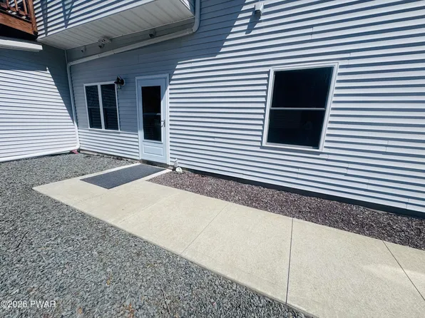 (undisclosed Address), Lake Ariel, PA 18436