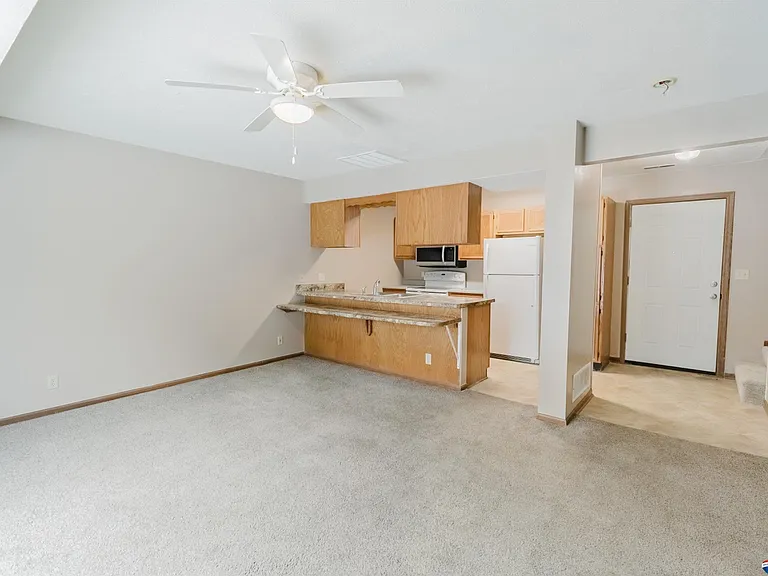 3540 T St — Photo 5