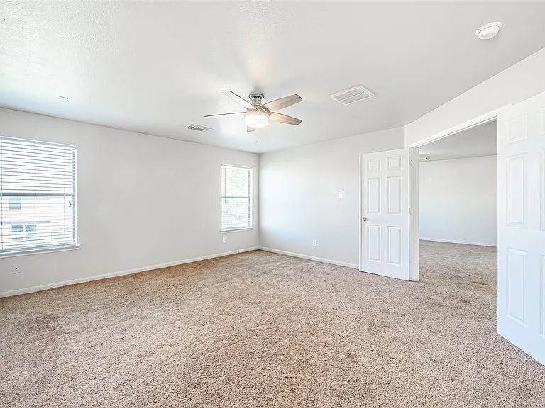20926 Kenna Cove Ln — Photo 39