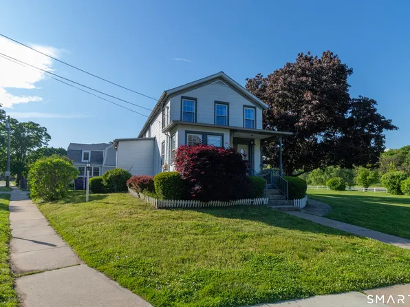 208 Boston Street, Guilford, CT 06437
