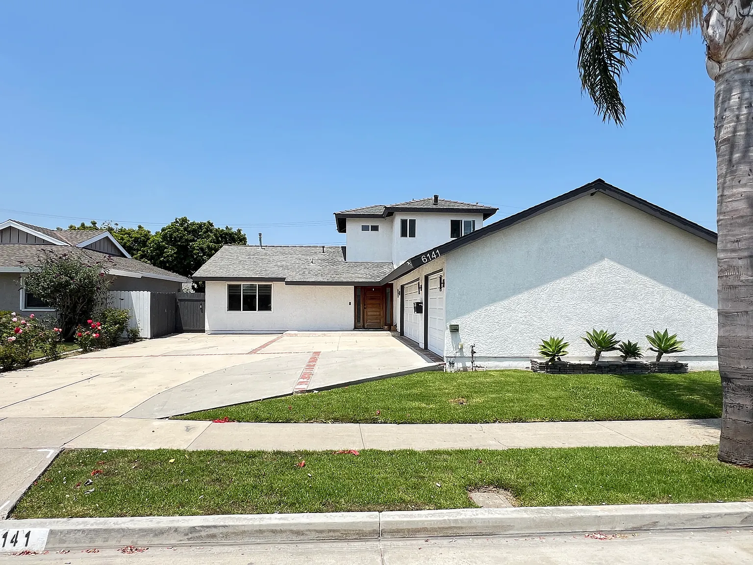 4 bed, 2459 sqft, $7,000 — Photo 1