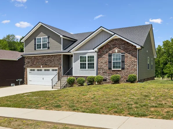 2280 Colston Dr, Clarksville, TN 37042
