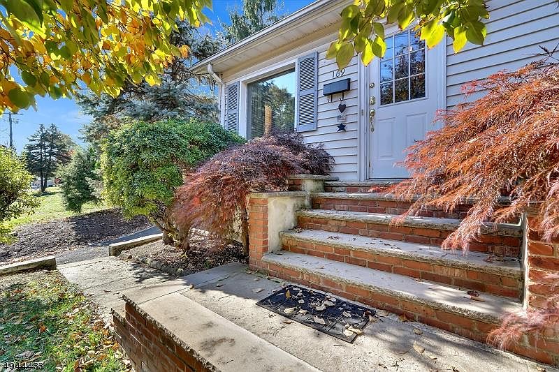 169 Union Ave, New Providence, NJ 07974 Zillow