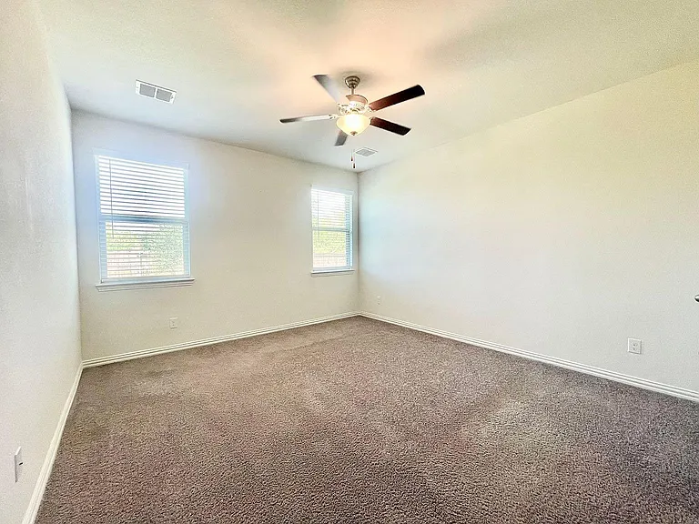 4619 Cleves Ave — Photo 13