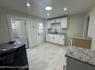 1264 S 6th St #2, Scranton, PA 18504