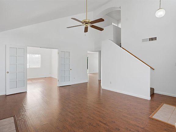 5th image of 10703 Petalo Dr