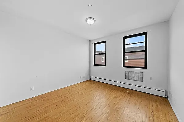 Rented by Vector New York, LLC | media 3