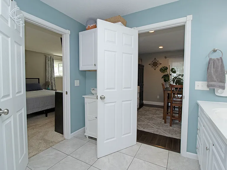 3935 Donnelly Dr NW — Photo 20