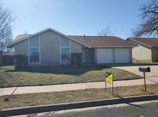 3909 Stoney Hl, Round Rock, TX 78681