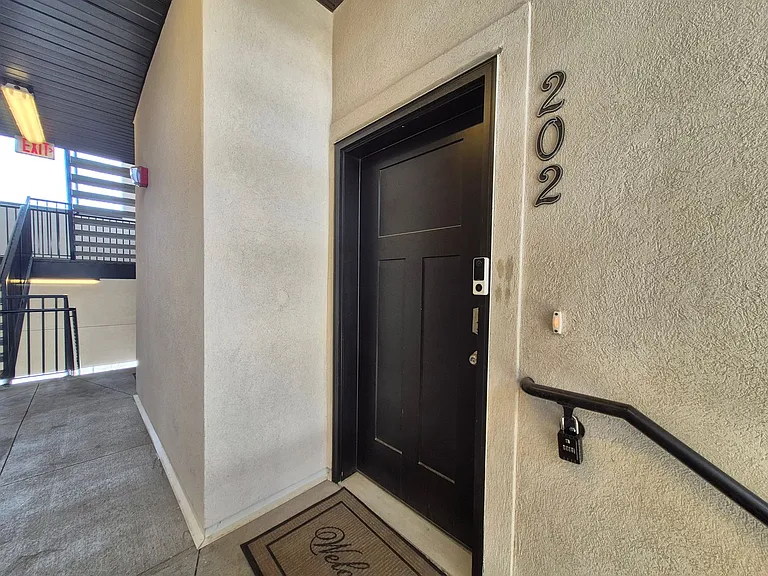4683 W Sylvie Ct #202 — Photo 2
