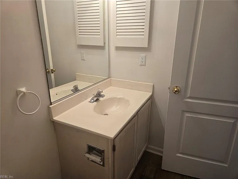 2591 Hartley St — Photo 19