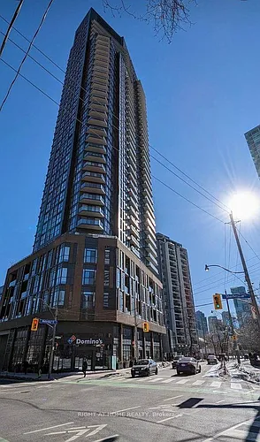 159 Wellesley St E #1408 Photo 1