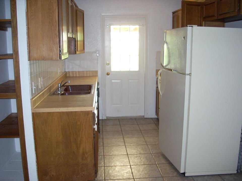 1st image of 309 Briarwood Dr
