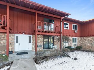 3182 Justin Ct APT 8, Appleton, WI 54914