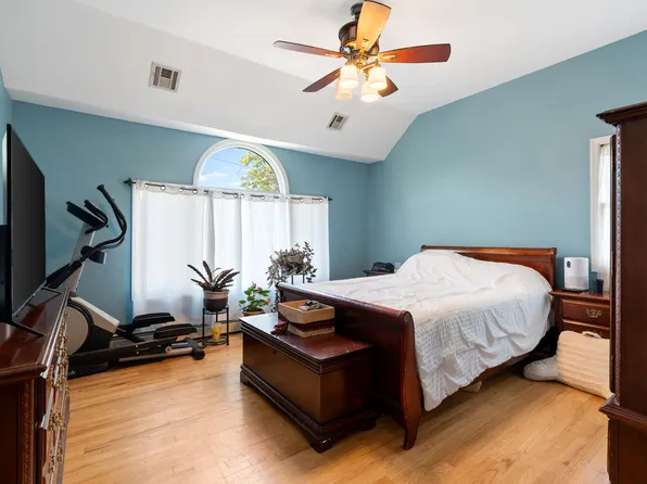 139 Winchester Avenue image 16 of 32