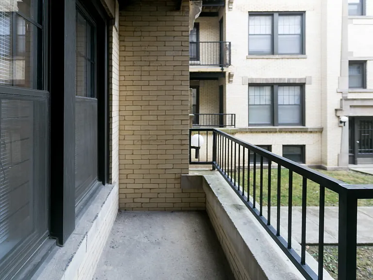5411-5421 S. Ellis Avenue — Photo 7