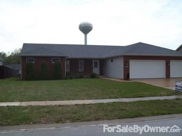 507 Sawmill Ct, Rochester, IL 62563