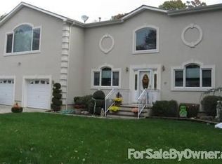 11 Davern Ave, Hazlet, NJ