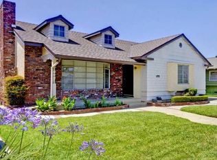 11841 Rives Ave, Downey, CA 90241