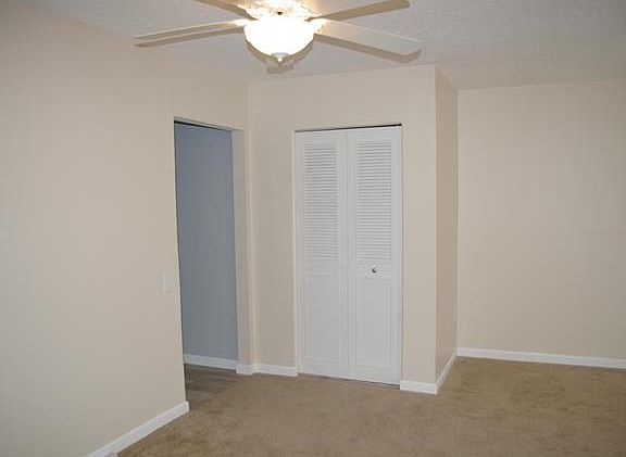 5th image of 3137 Roger Williams Dr APT B